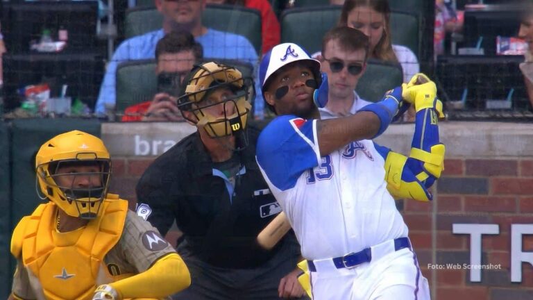 Contrato de 100 millones por 8 años en MLB