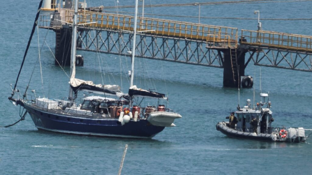 Última hora del conflicto en Oriente Próximo, en directo | Israel prohíbe a los 12 integrantes de la Flotilla la entrada al país durante 100 años | Internacional Última hora del conflicto en Oriente Próximo, en directo | Israel prohíbe a los 12 integrantes de la Flotilla la entrada al país durante 100 años | Internacional
