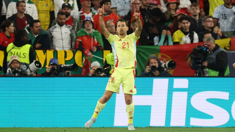 así marcó el delantero para adelantar a España contra Portugal en otra final